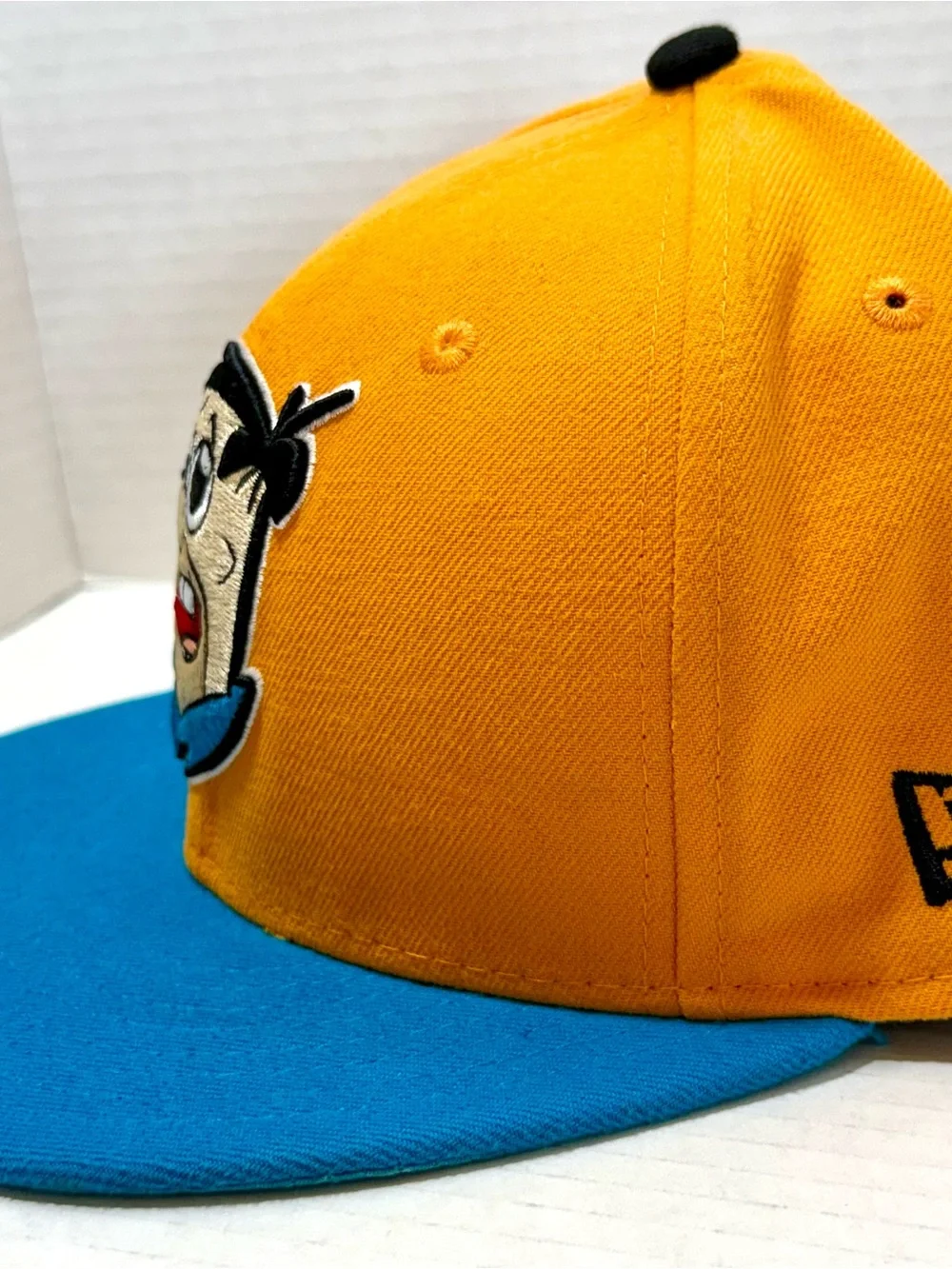 New Era 59fifty Hana Barbera Fred Flintstone  Cap Size 7 3/4 Japanese Fred